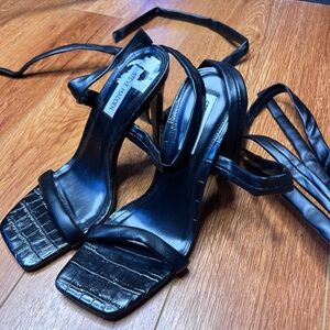 Steve Madden lace up black heels